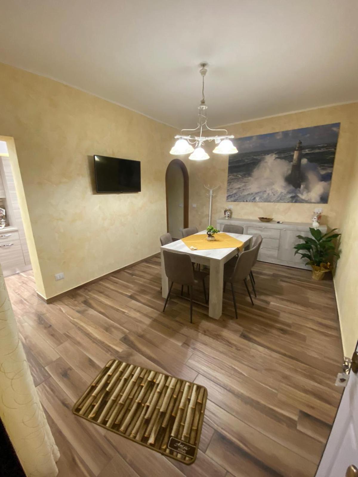Casa La Scivola Appartement Catánia Kamer foto